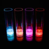 LED Cocktailglas 300 ml aus Kunststoff beleuchtet mit Batterie verschiedene Farben einstellbar Partyglas